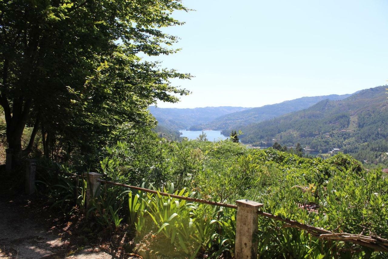 Quinta De Gestacos Villa Geres Bagian luar foto